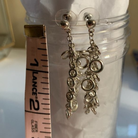 Little Silver Circles dangling earring - Picture 2 of 5